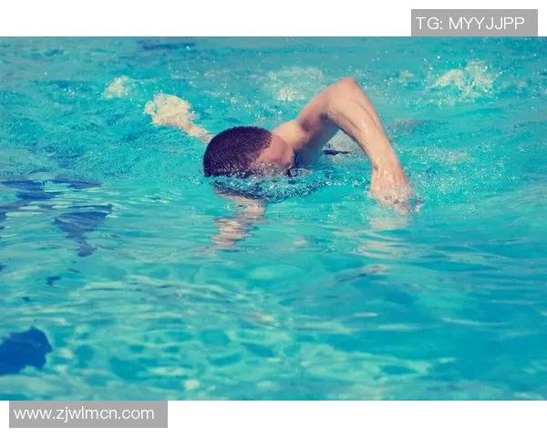 游泳比赛与锻炼：提升体能、增强耐力、塑造健康生活方式的最佳选择